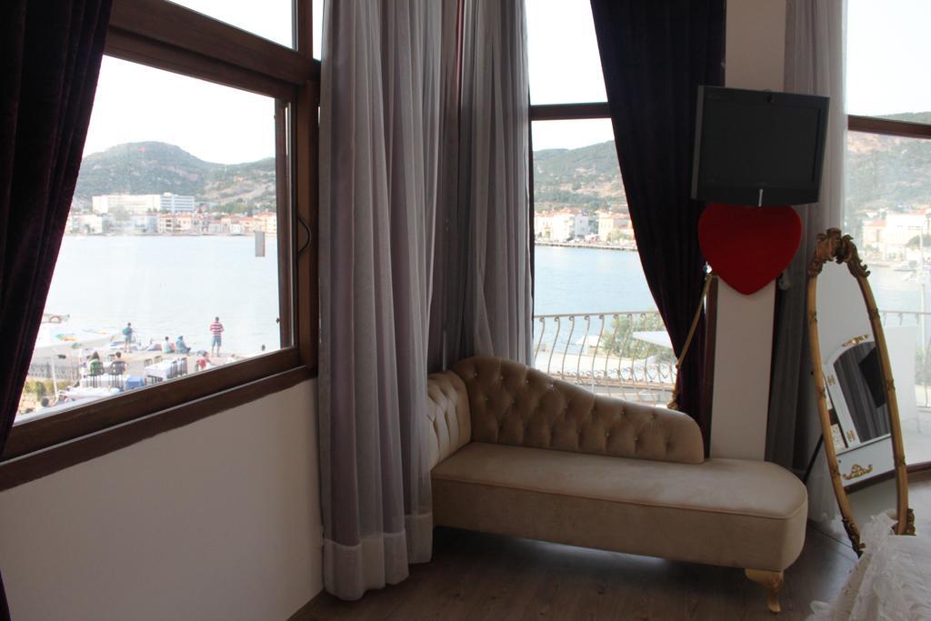 Huri & Nuri Hotel (Adults Only) Foca Exterior photo