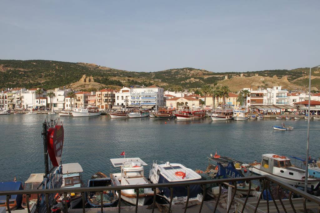 Huri & Nuri Hotel (Adults Only) Foca Exterior photo